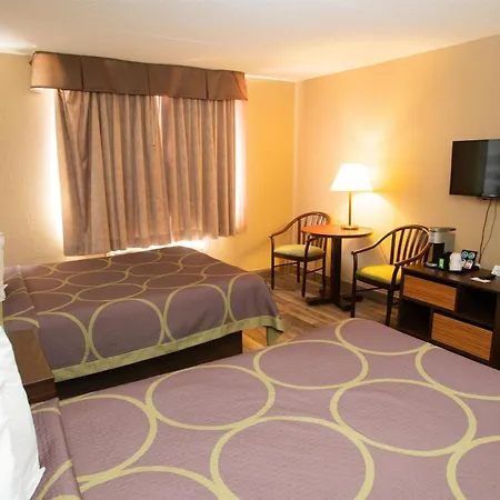 Super 8 By Wyndham Mississauga-2